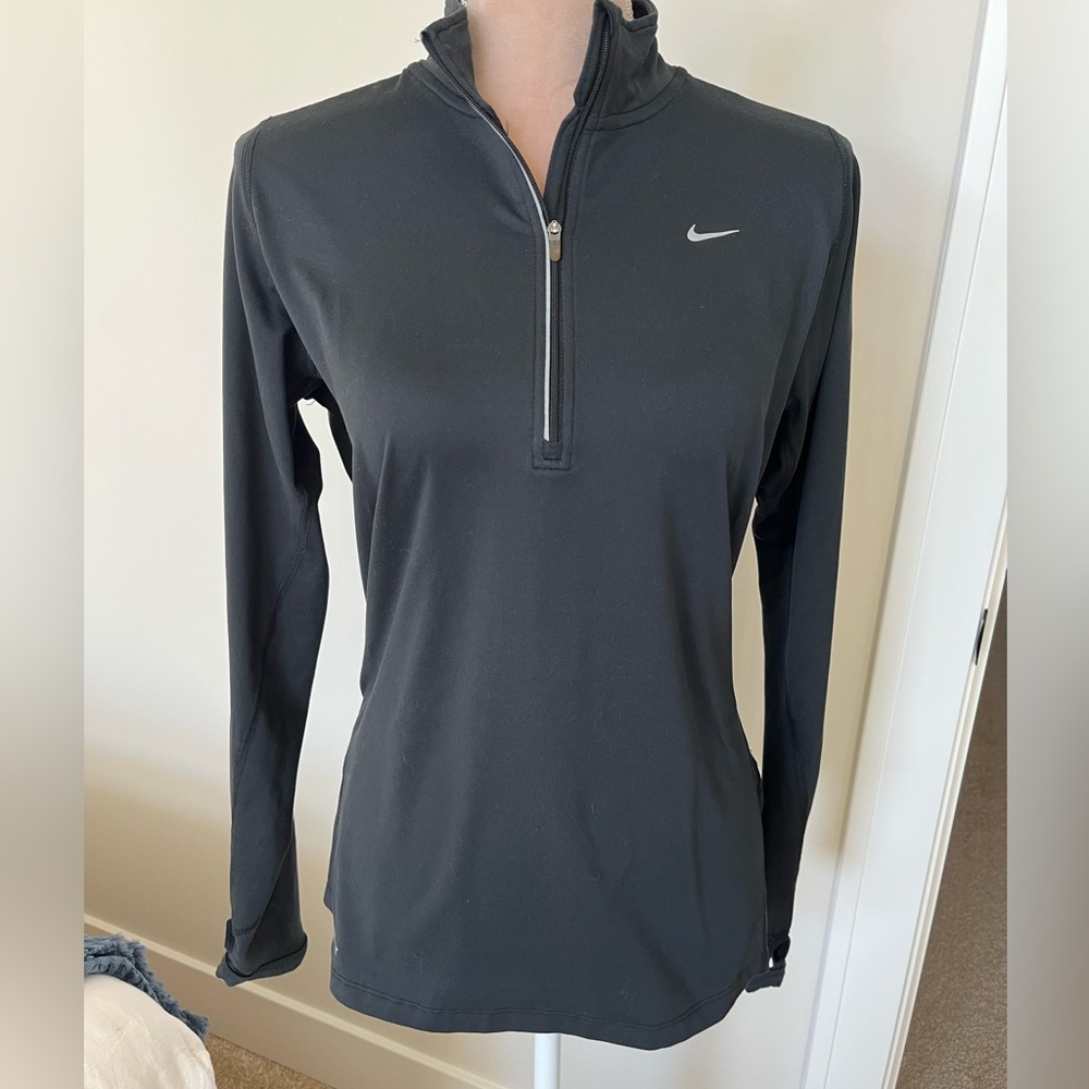 Nike Women's Dri Fit Pullover
